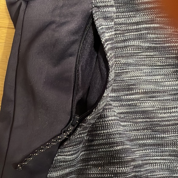 Blue Columbia Women’s S Performance Hoodie - Picture 3 of 5